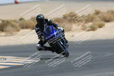 media/Mar-28-2022-Superbike Trackdays (Mon) [[b8603d0f67]]/Open Track Time/Turn 16/